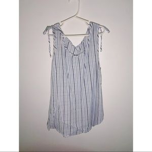 nwot, never worn, striped linen tank top with bows on the shoulders